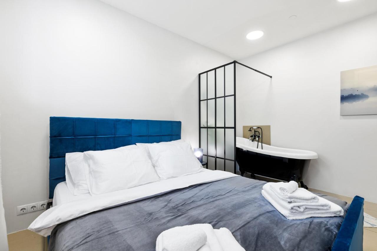 Sirena Apartment - Self Check-In And Free Parking Tallinn Dış mekan fotoğraf